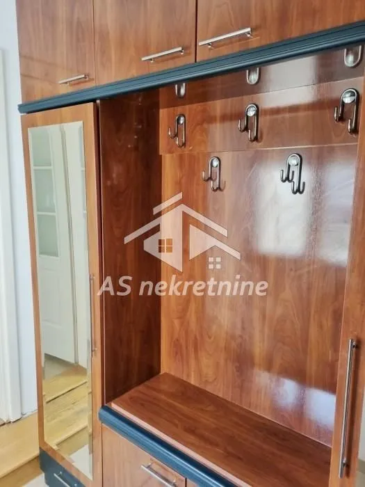 Rent, apartment, 130m², Čukarica, Beograd