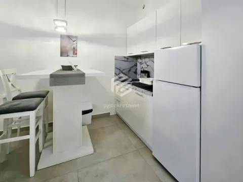 Rent, apartment, 30m², Budva, Crna Gora - image 4