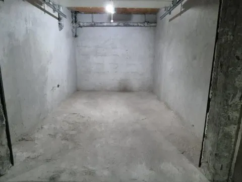 Rent, parking/garage, 17m², Podbara, Novi Sad Sve Podlokacije - image 4