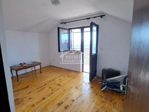 Prodaja, kuća, 204m², Ritopek, Grocka - image 14