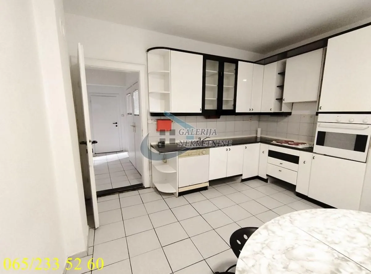 Sale, three bedroom apartment, 106m², Banovo Brdo, Beograd