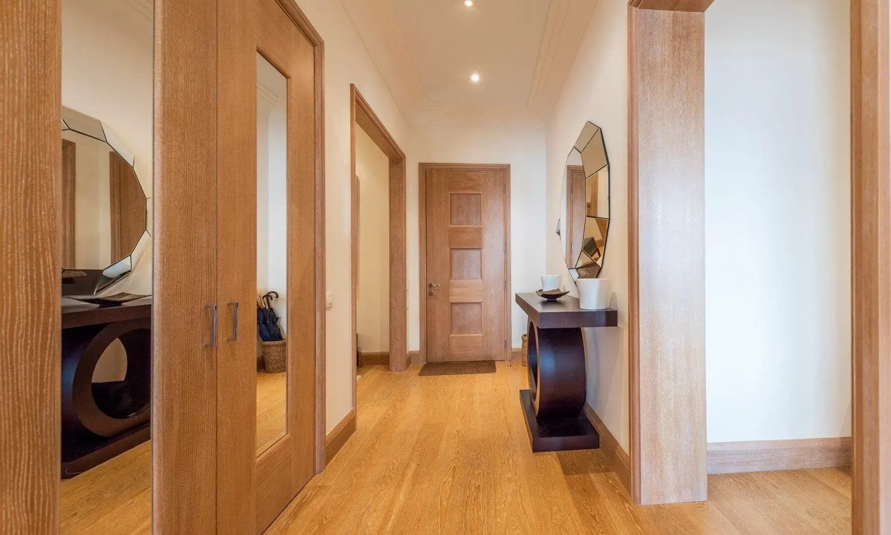 Prodaja, četvorosoban stan, 278m², Porto Montenegro, Tivat
