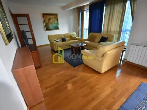 Izdavanje, trosoban stan, 117m², Preko Morače, Podgorica - image 7