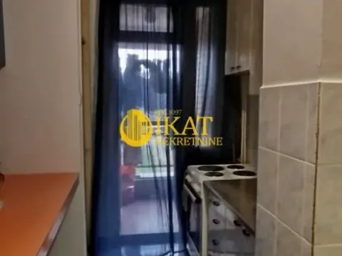 Izdavanje, trosoban stan, 77m², Banjica, Voždovac Sve Podlokacije - image 9