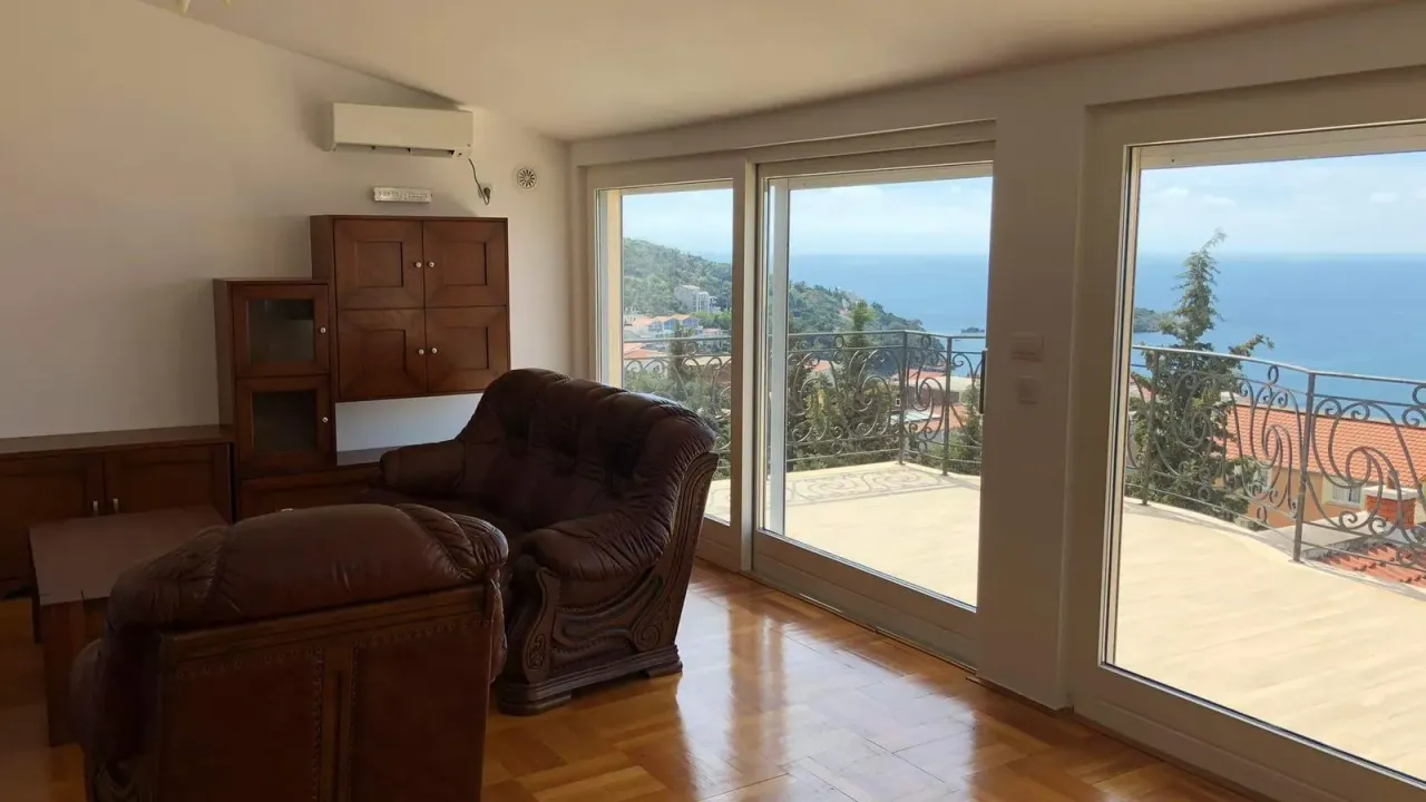 Sale, two bedroom apartment, 116m², Utjeha, Bar