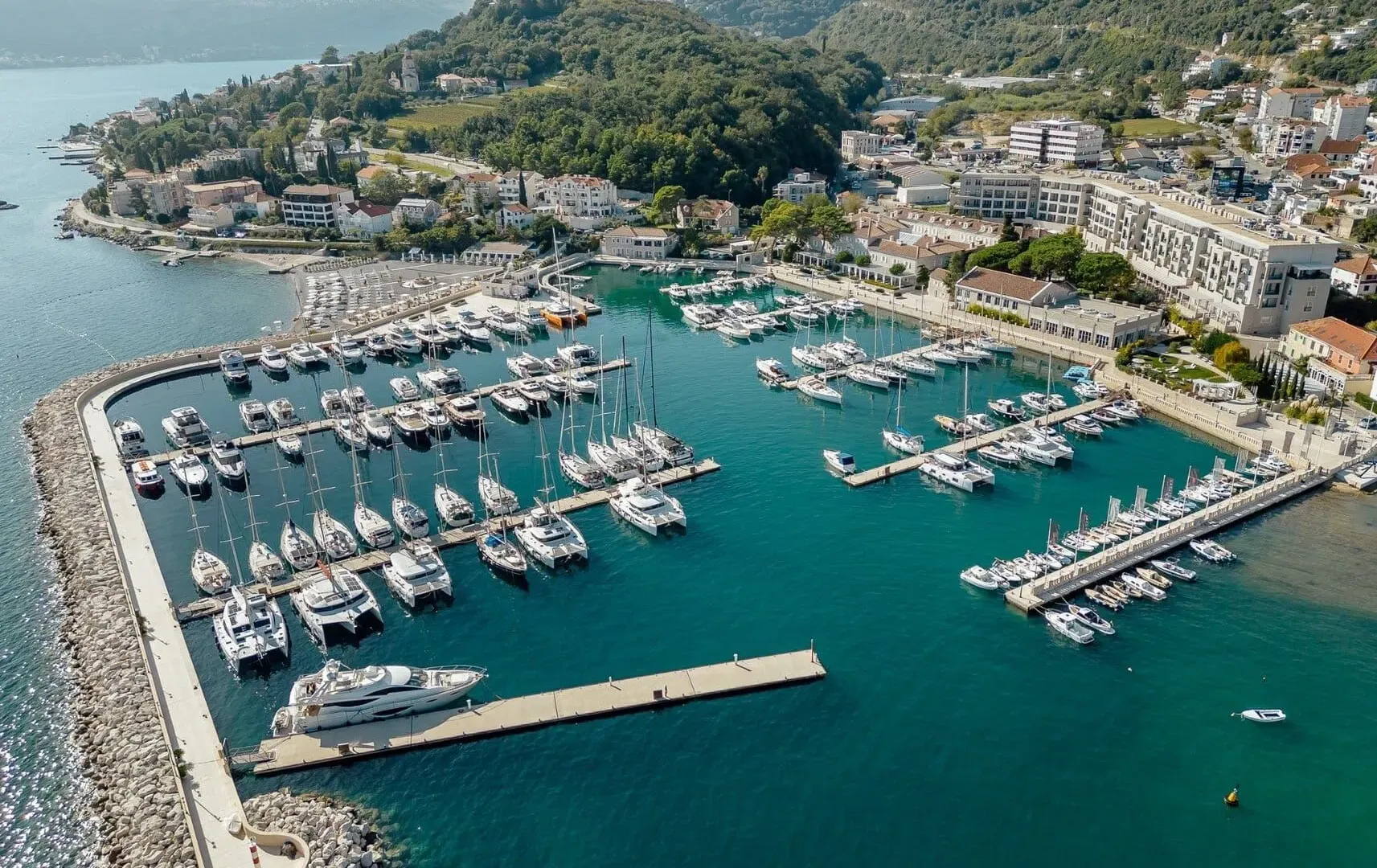 Prodaja, jednosoban stan, 81m², Kotor, Crna Gora