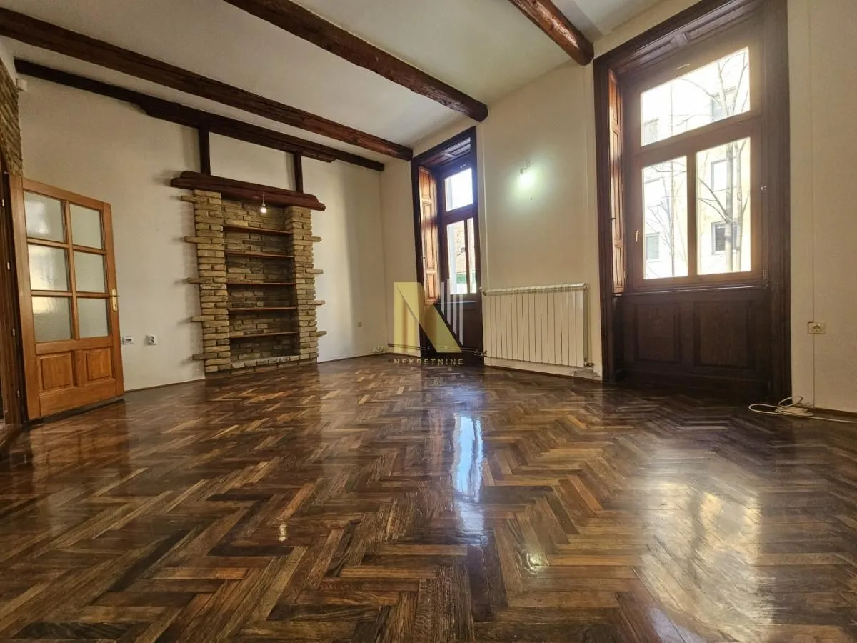 Prodaja, stan, 252m², Centar, Subotica
