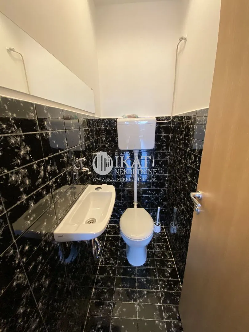 Rent, four bedroom apartment, 105m², Slavija, Vračar Sve Podlokacije
