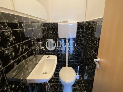 Izdavanje, četvorosoban stan, 105m², Slavija, Vračar Sve Podlokacije - image 19