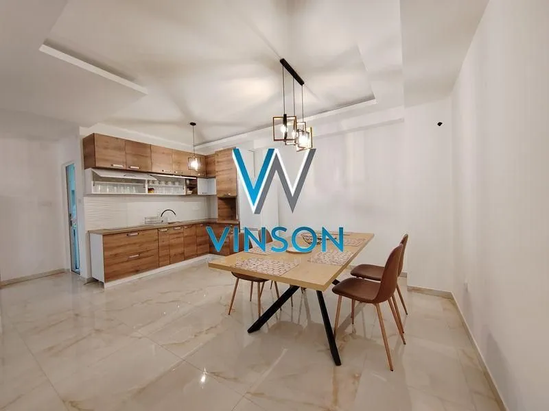 Izdavanje, trosoban stan, 100m², Petrovaradin, Novi Sad