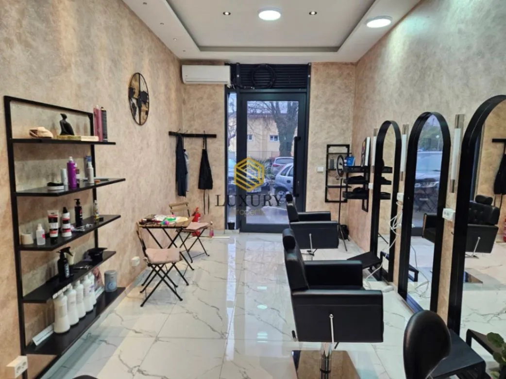 Izdavanje, poslovni prostor, 23m², Ljubović, Podgorica