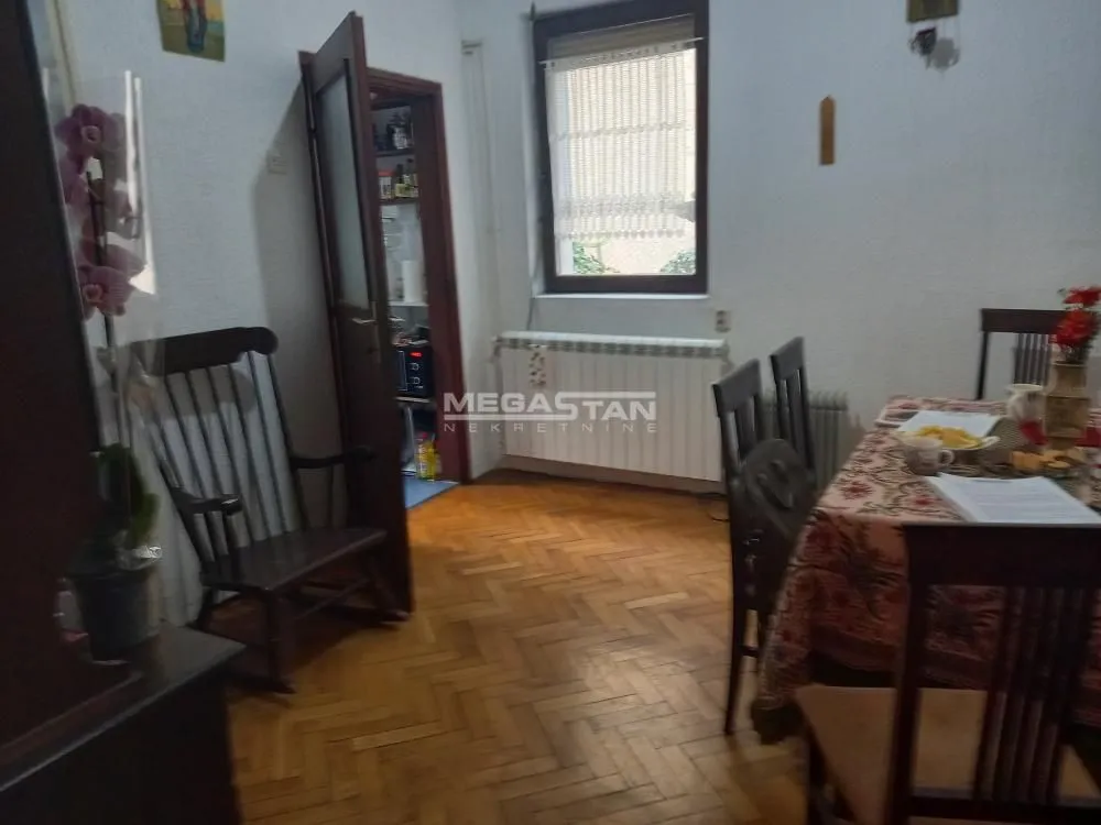 Sale, three bedroom apartment, 95m², Neimar, Vračar Sve Podlokacije