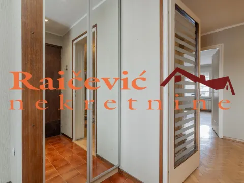 Sale, three bedroom apartment, 72m², Zeleni Venac, Beograd - image 11