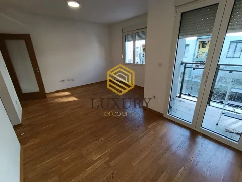 Sale, one bedroom apartment, 43m², Blok 9, Podgorica - image 7