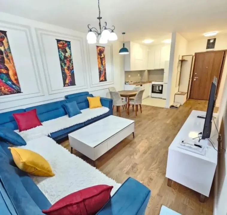 Izdavanje, jednosoban stan, 47m², Stari Aerodrom, Podgorica