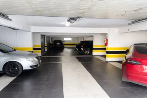 Sale, two bedroom apartment, 53m², Budva, Crna Gora - image 15