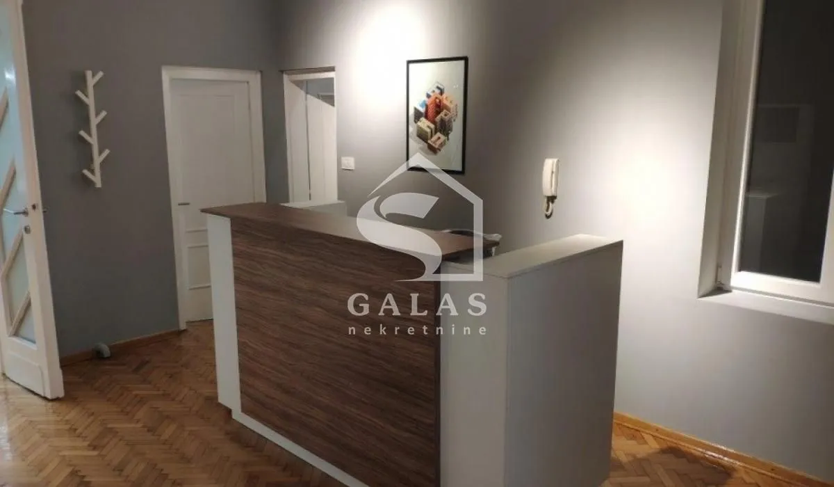 Rent, office space, 120m², Stari Grad, Beograd