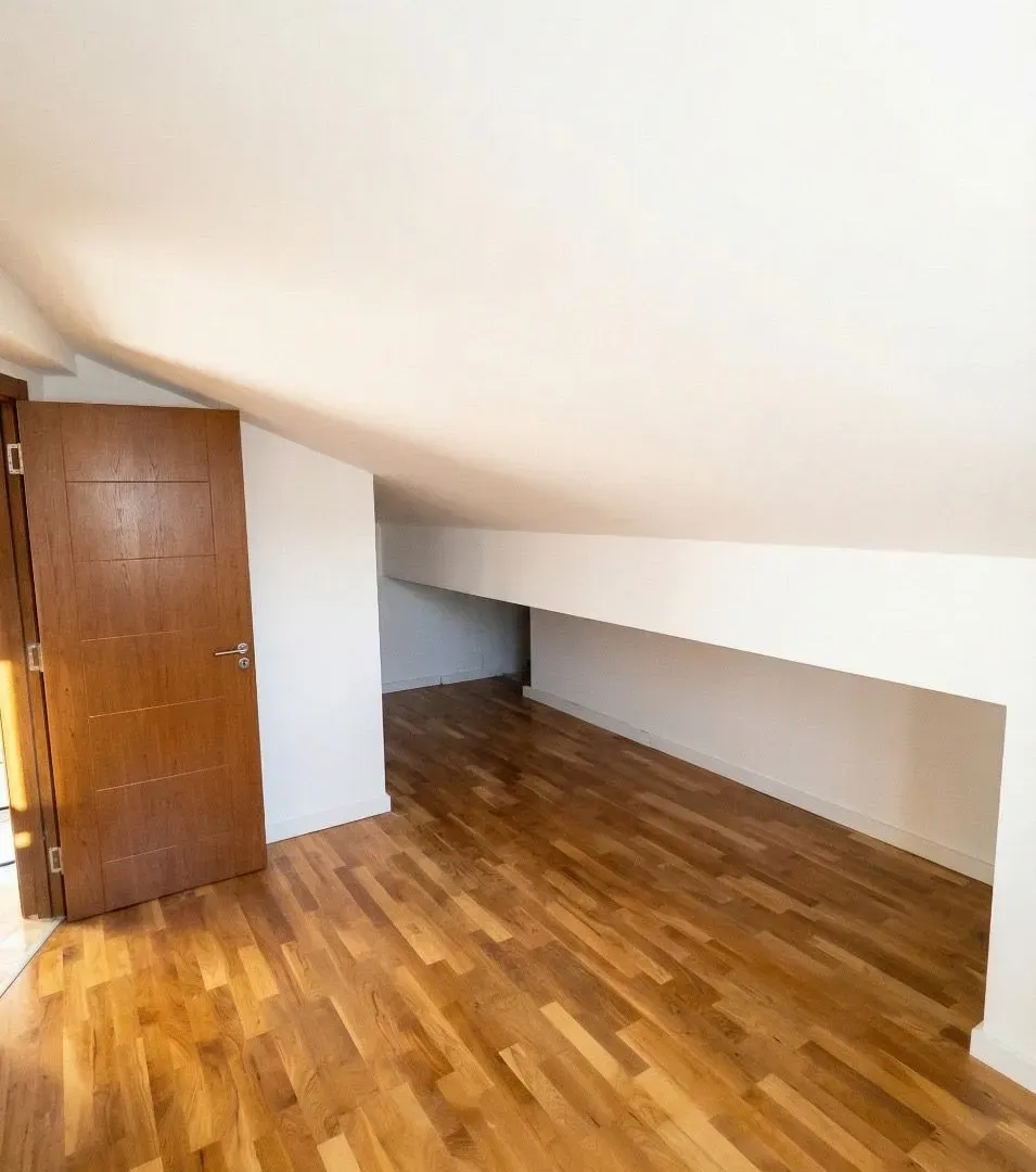 Prodaja, jednosoban stan, 42m², Ljubović, Podgorica