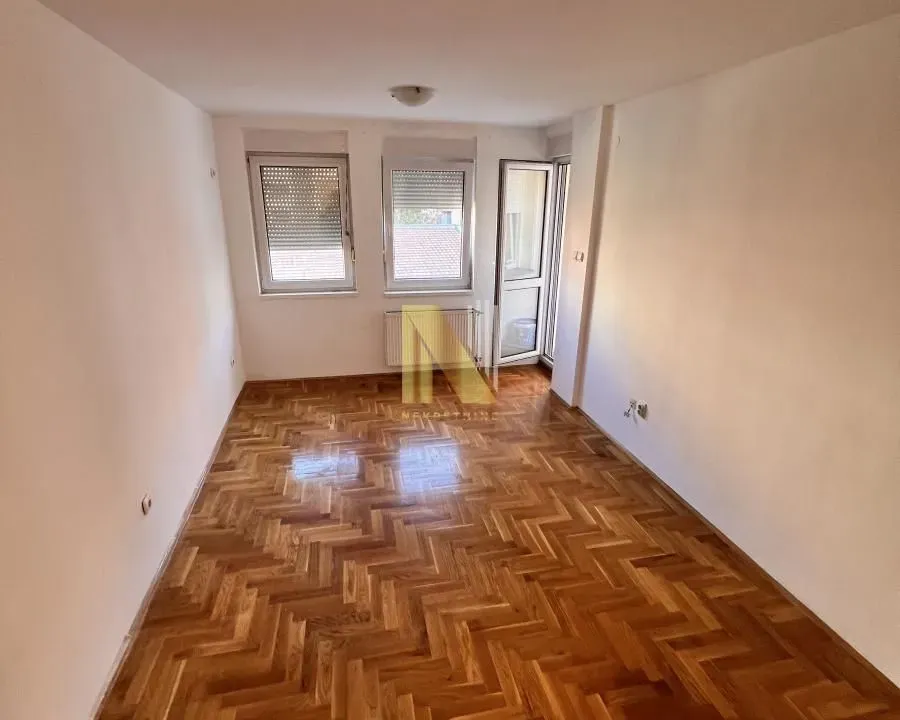 Izdavanje, dvosoban stan, 55m², Nova Detelinara, Novi Sad Sve Podlokacije