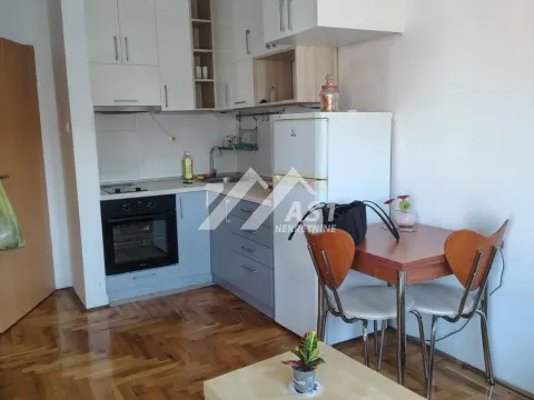Izdavanje, jednosoban stan, 30m², Detelinara, Novi Sad Sve Podlokacije - image 3