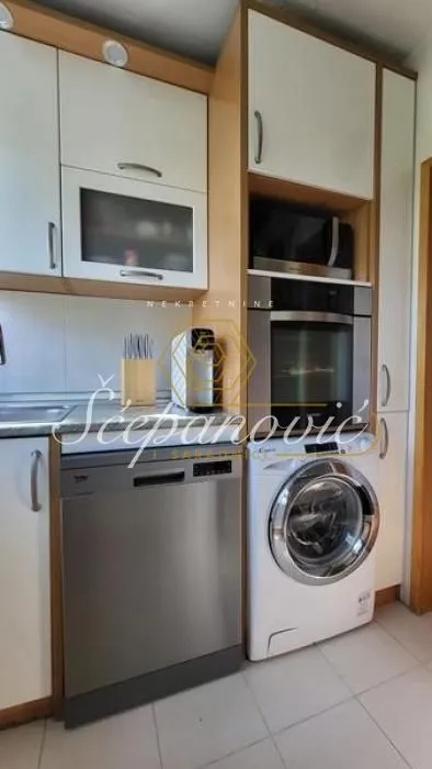 Sale, two bedroom apartment, 69m², Banatić, Novi Sad Sve Podlokacije