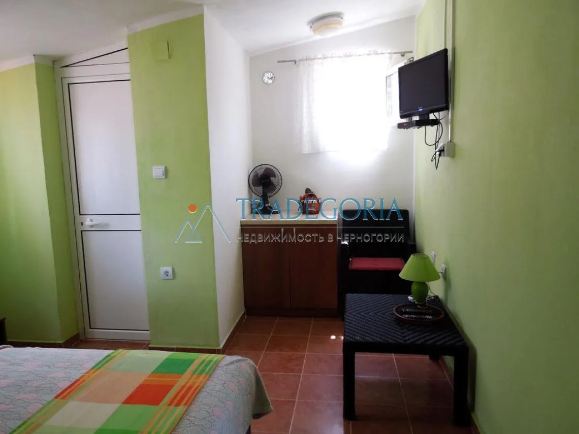 Prodaja, ugostiteljski objekat, 300m², Dobra Voda, Bar
