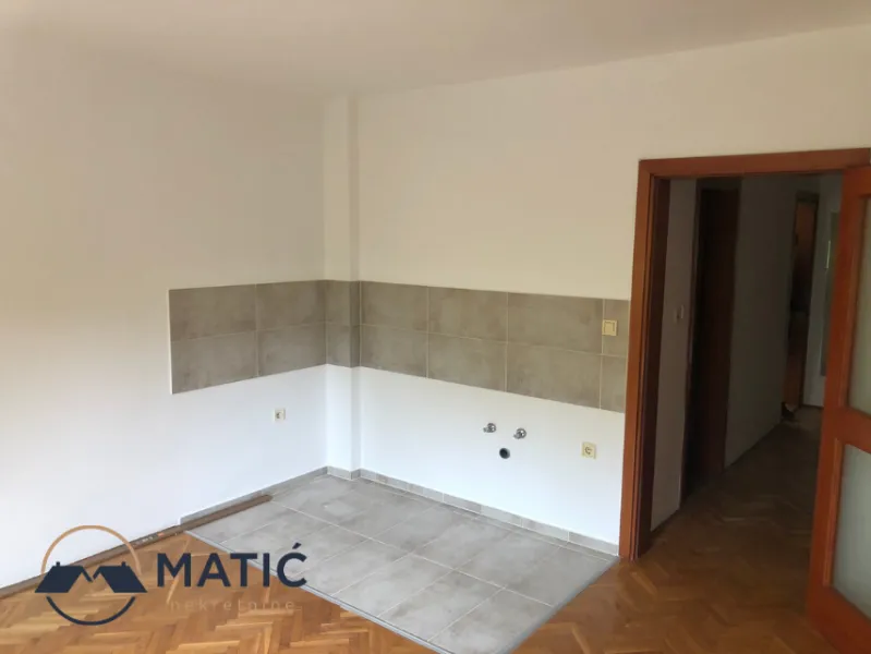 Prodaja, dvosoban stan, 47m², Nova Detelinara, Novi Sad Sve Podlokacije