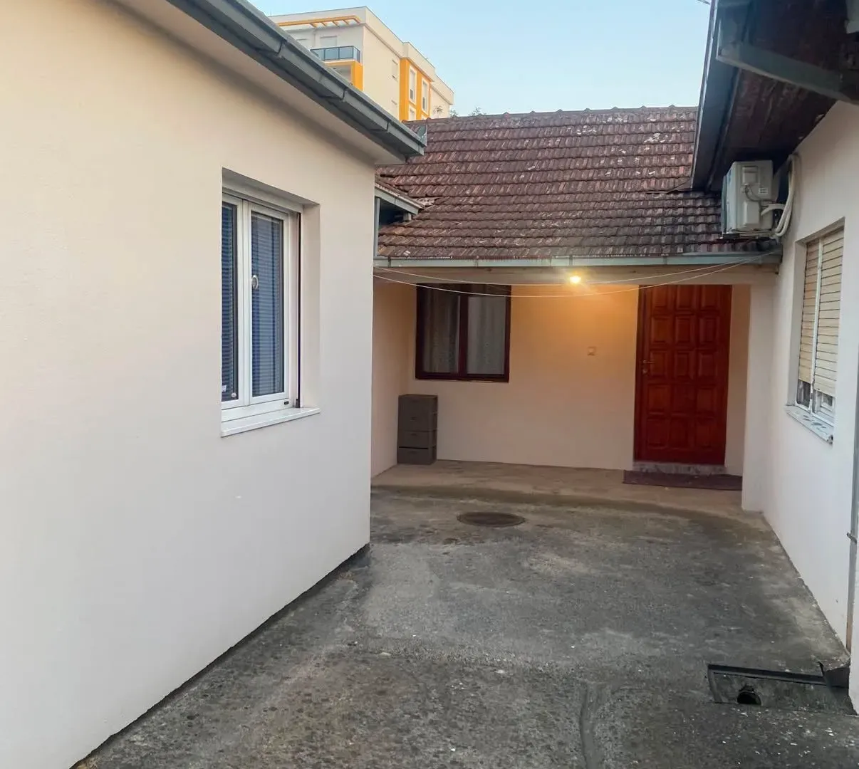 Rent, house, 106m², Zabjelo, Podgorica