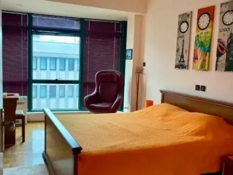 Izdavanje, dvosoban stan, 76m², Centar, Podgorica - image 2