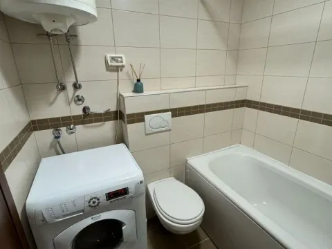 Rent, one bedroom apartment, 55m², City Kvart, Podgorica - image 5