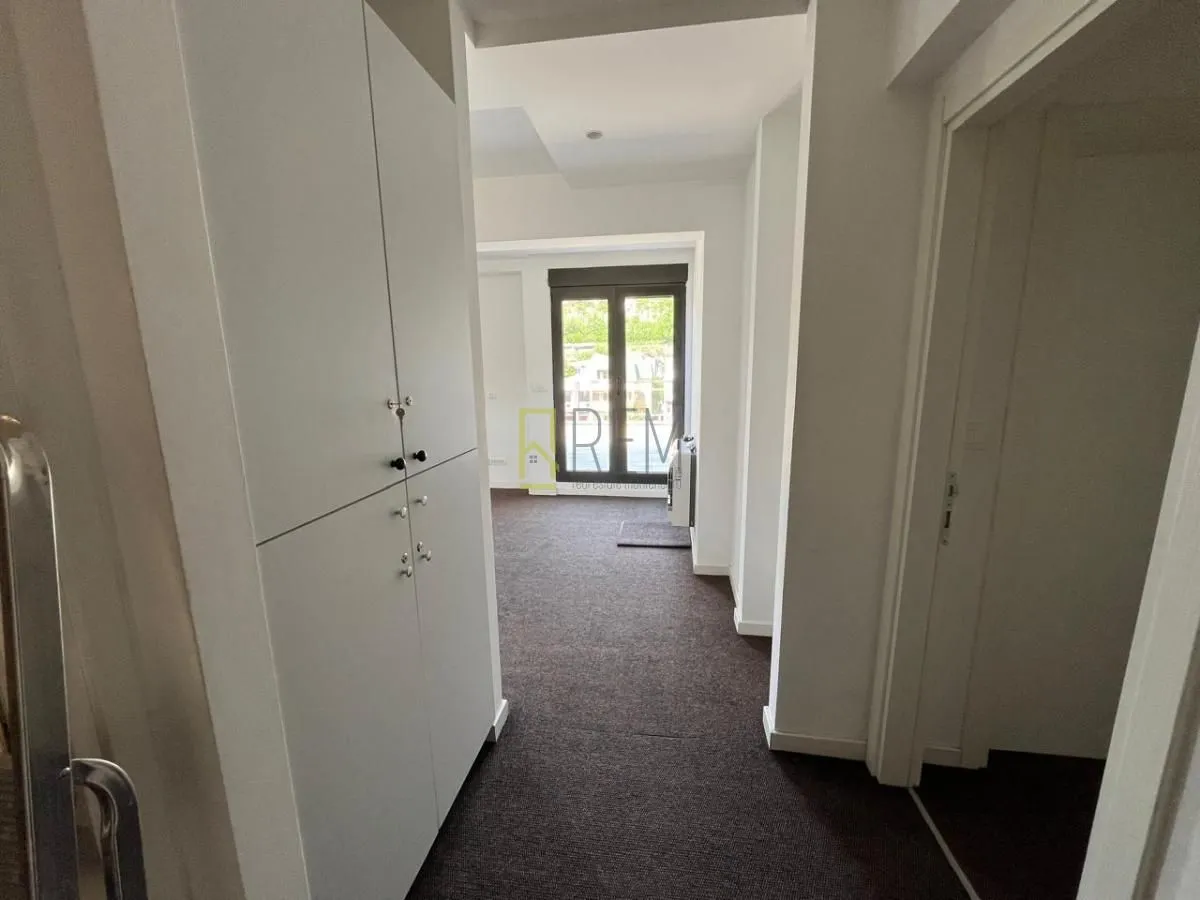Rent, three bedroom apartment, 120m², Podgorica, Crna Gora