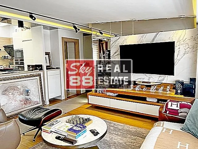 Prodaja, trosoban stan, 83m², Vračar Centar, Vračar Sve Podlokacije