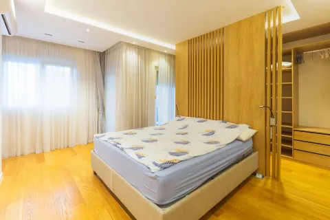 Rent, two bedroom apartment, 100m², Central Point, Podgorica - image 2