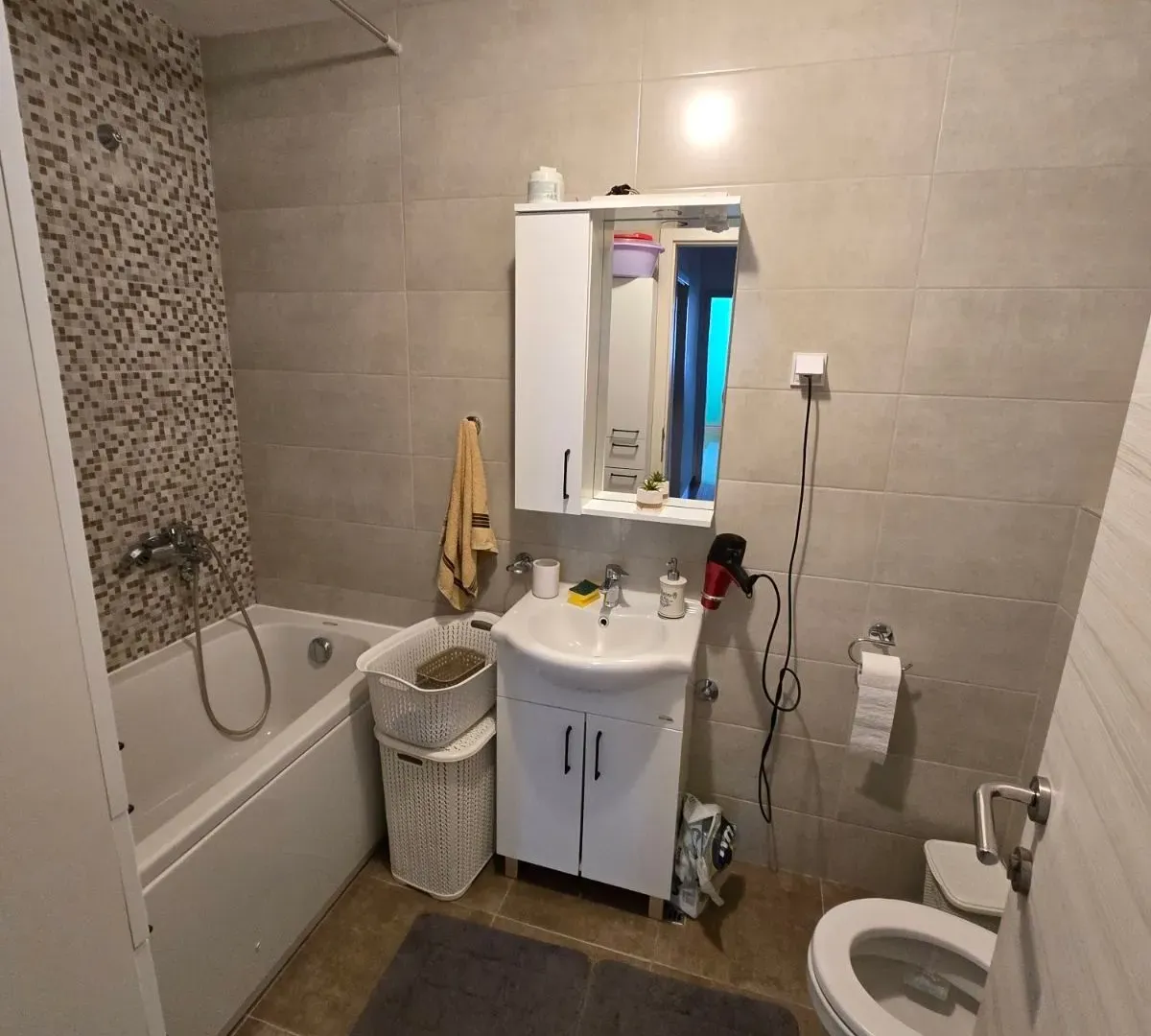 Prodaja, dvosoban stan, 73m², Ljubović, Podgorica