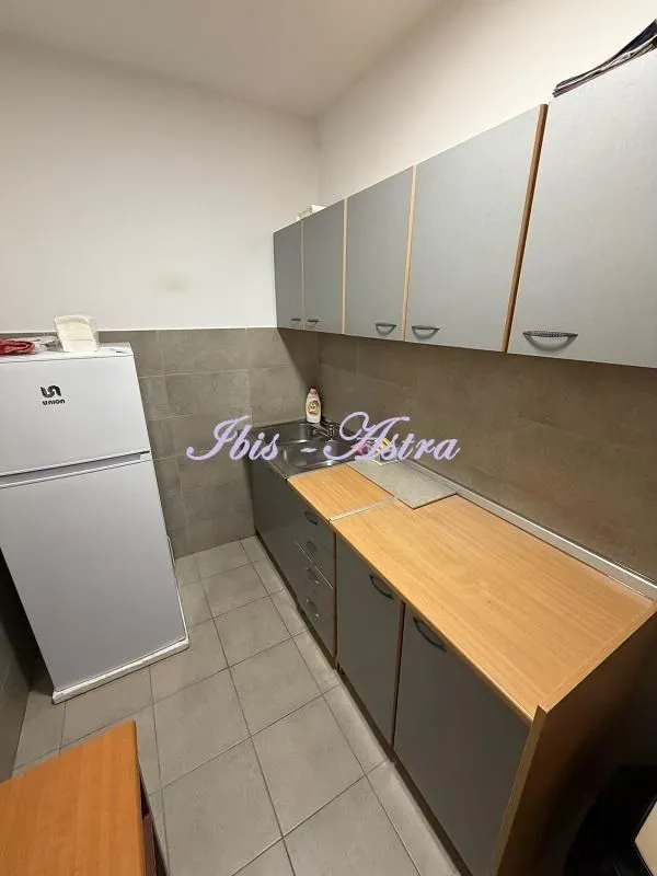 Izdavanje, dvosoban stan, 55m², Karaburma, Palilula Sve Podlokacije