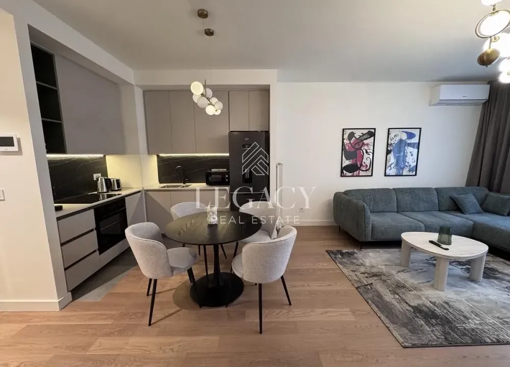Prodaja, trosoban stan, 72m², Savski Venac, Beograd