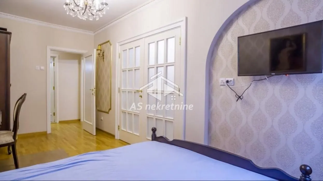 Sale, two bedroom apartment, 62m², Stari Grad, Beograd