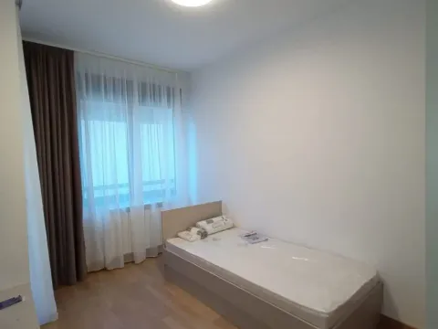 Izdavanje, četvorosoban stan, 125m², Vračar Hram, Vračar Sve Podlokacije - image 2