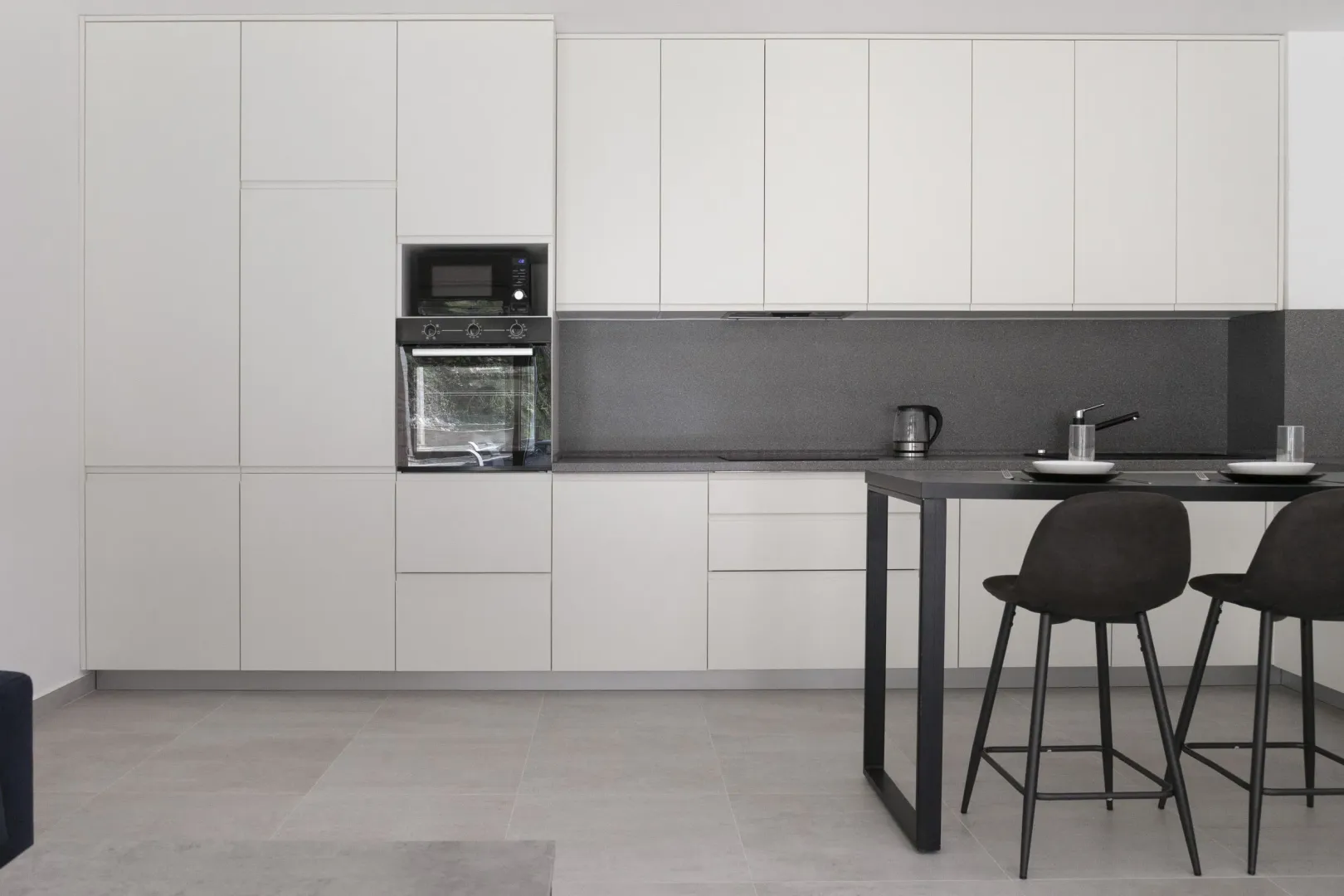 Prodaja, dvosoban stan, 61m², Kotor, Crna Gora