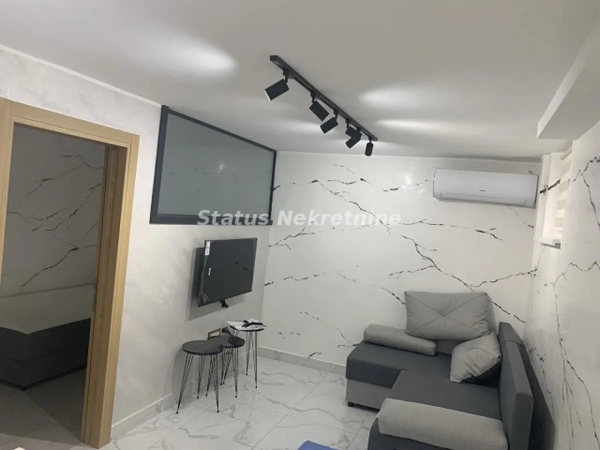 Izdavanje, jednosoban stan, 38m², Telep, Novi Sad Sve Podlokacije
