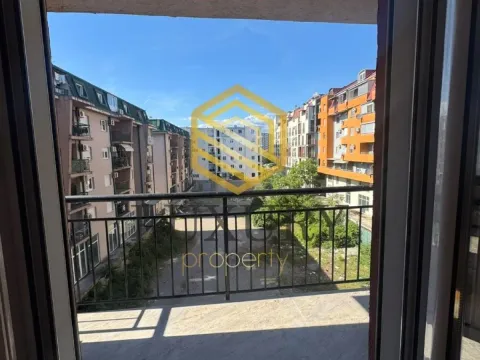 Izdavanje, trosoban stan, 92m², 1 maj, Podgorica - image 7