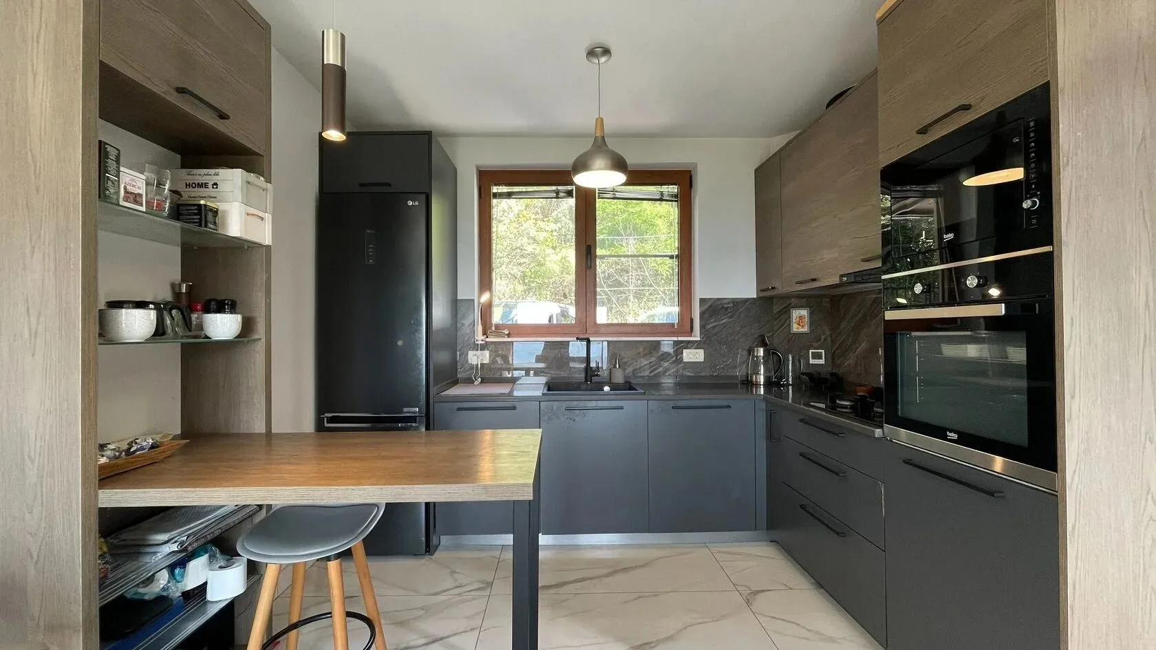 Prodaja, kuća, 250m², Maine, Budva