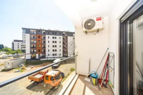 Rent, two bedroom apartment, 52m², Kruševac, Podgorica - image 11