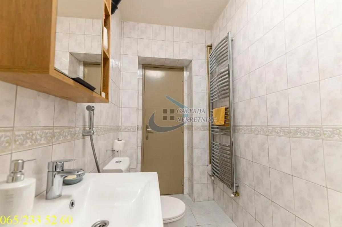 Prodaja, četvorosoban stan, 104m², Gradska Bolnica, Zvezdara Sve Podlokacije