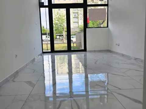 Rent, office space, 24m², Zabjelo, Podgorica - image 3