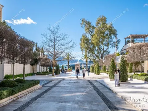 Sale, two bedroom apartment, 115m², Porto Montenegro, Tivat - image 36