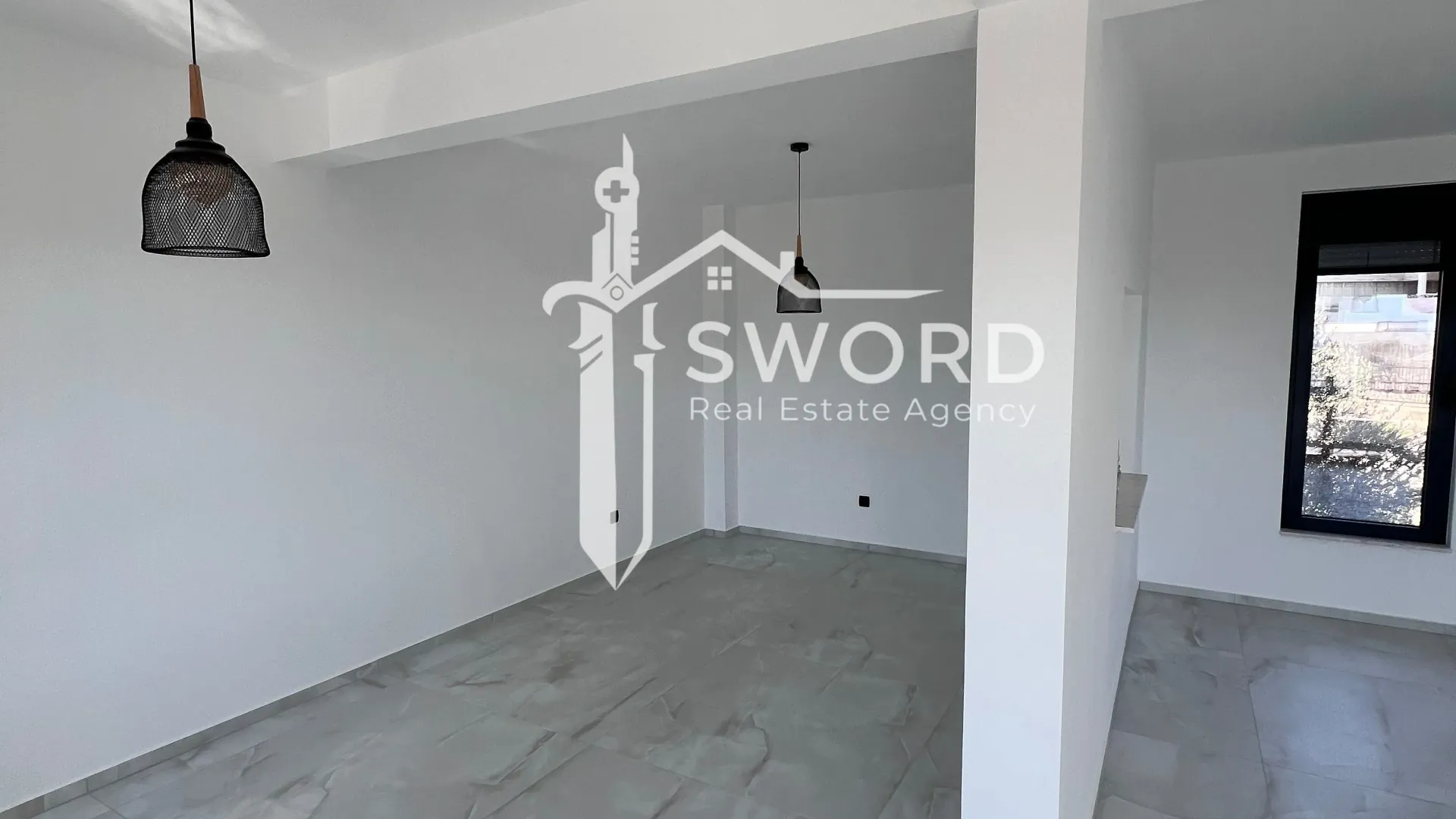 Sale, house, 350m², Bjeliši, Bar