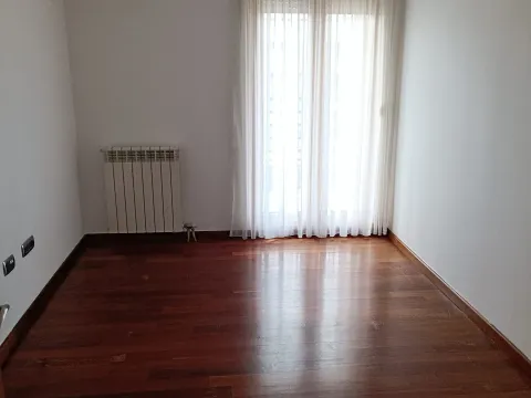 Prodaja, dvosoban stan, 94m², Preko Morače, Podgorica - image 8