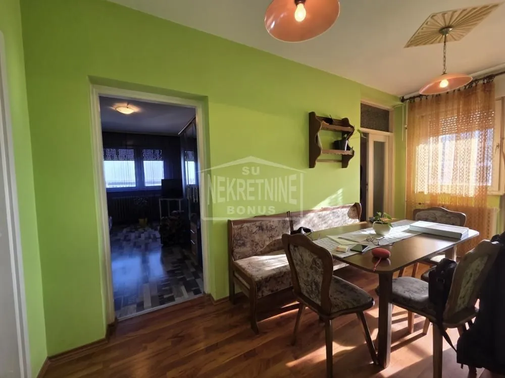 Prodaja, dvosoban stan, 62m², Radijalac, Subotica