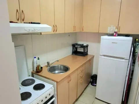 Prodaja, jednosoban stan, 24m², Kneževac, Beograd - image 4